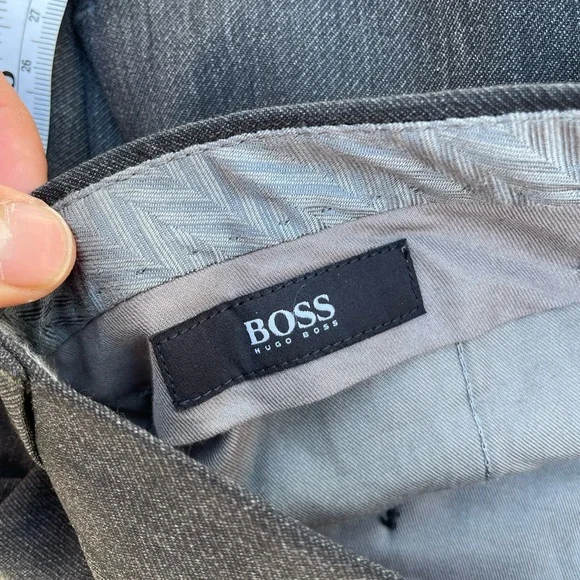 Grey Hugo Boss Dress Pants (32) - Picture 3 of 6